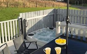 Lemon Tree Lodge